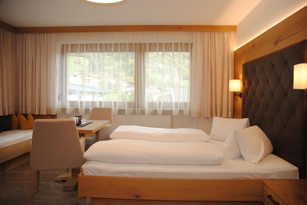 פינקנברג Gaestehaus Pirker מראה חיצוני תמונה